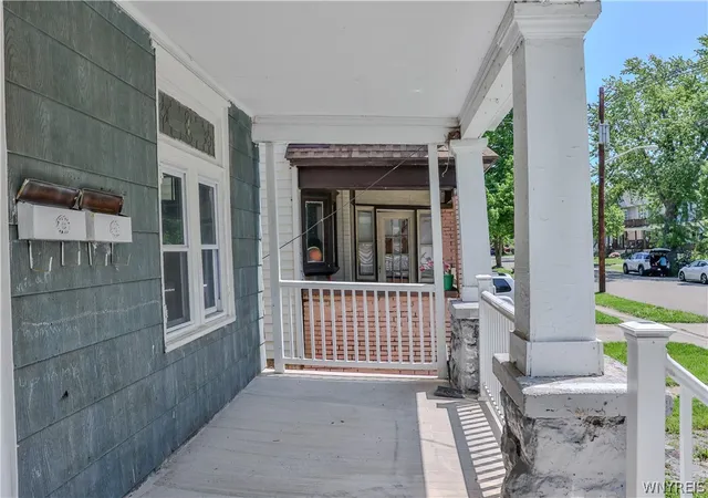 Homes for sale in Buffalo, NY | 84 Woodside Ave, Buffalo, NY 14220 | MLS# B1685751