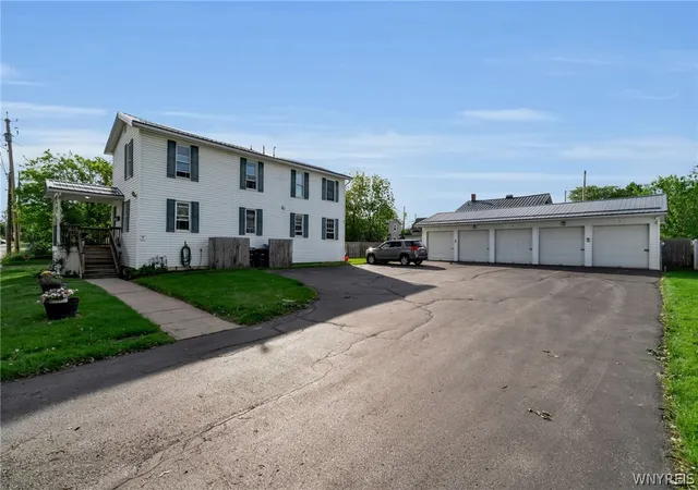 Homes for sale in Canandaigua Town, NY | 34 Foster St, Canandaigua Town, NY 14424 | MLS# B1685601