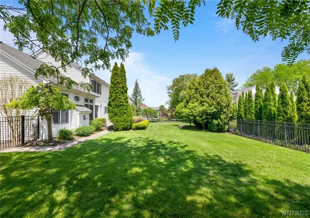 44th image of 4169 Foxwood Ln, Buffalo, NY 14221 | MLS# B1684578