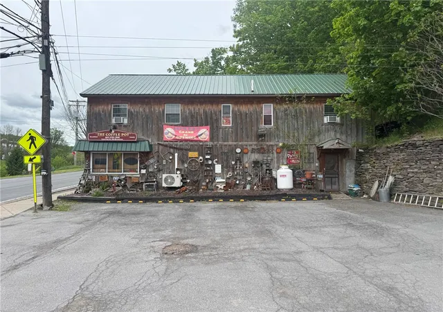 Homes for sale in Stamford, NY | 581 Main St, Stamford, NY 13788 | MLS# R1685785
