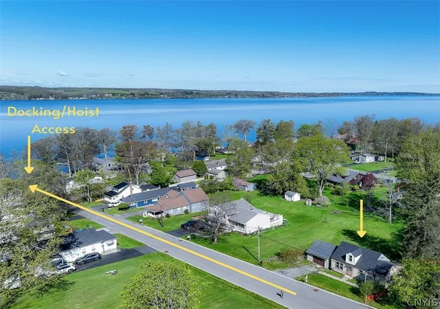 Homes for sale in Owasco, NY | 3595 Owasco Dr, Owasco, NY 13021 | MLS# S1685590