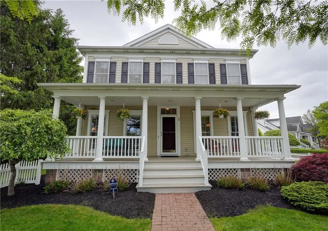 3rd image of 2 Founders Green, Pittsford, NY 14534 | MLS# R1685429