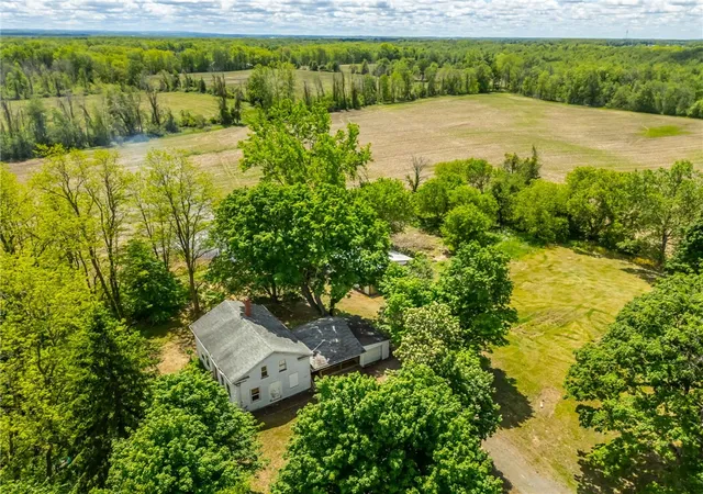 Photo 1 of Single family home for sale at 17156 Ladue Rd, Holley, NY 14470 | MLS# R1685620 | Listing updated on 2026-06-14
