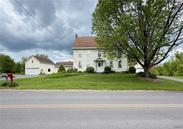 Homes for sale in Westmoreland, NY | 7291 W South St, Westmoreland, NY 13490 | MLS# S1685828