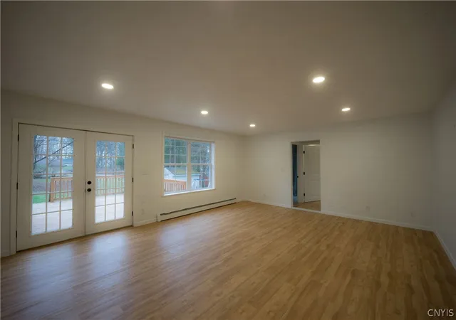 2nd image of 129 Knoll Wood Cir, Ava, NY 13303 | MLS# S1684945