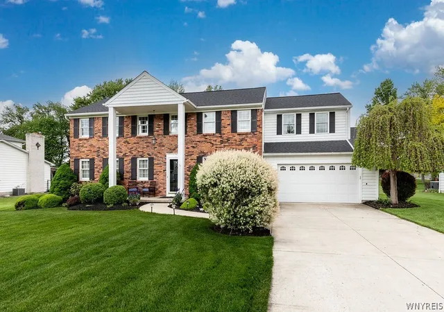 5th image of 8085 Roseville Ln, East Amherst, NY 14051 | MLS# B1685540