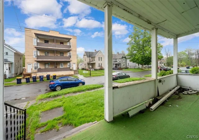 3rd image of 270 E Clark St, German Flatts, NY 13357 | MLS# S1685882
