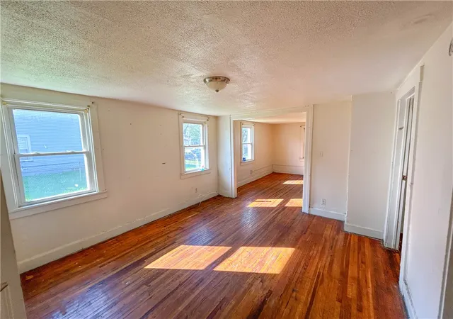 5th image of 127 Weld St, Rochester, NY 14605 | MLS# R1684729