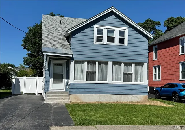 1st image of 260 Hillsdale Ave, Syracuse, NY 13206 | MLS# S1685460