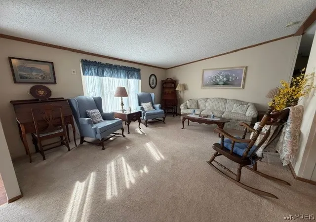 4th image of 1159 Timberwood Ct, Lockport, NY 14094 | MLS# B1685666