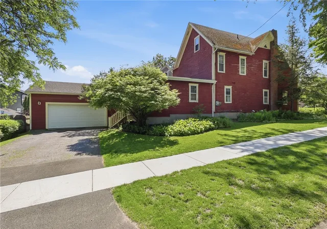 Homes for sale in Perinton, NY | 62 West Ave, Perinton, NY 14450 | MLS# R1685285