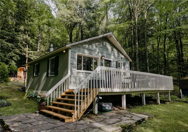 Photo 4 of Single family home for sale at 89 Mittler Dr, Margaretville, NY 12455 | MLS# R1685923 | Listing updated on 2026-06-13