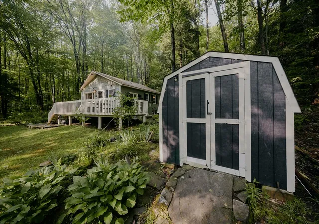 Photo 5 of Single family home for sale at 89 Mittler Dr, Margaretville, NY 12455 | MLS# R1685923 | Listing updated on 2026-06-13