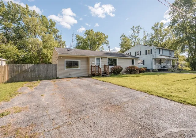 38th image of 105 Ashford Ct, Syracuse, NY 13211 | MLS# S1684498