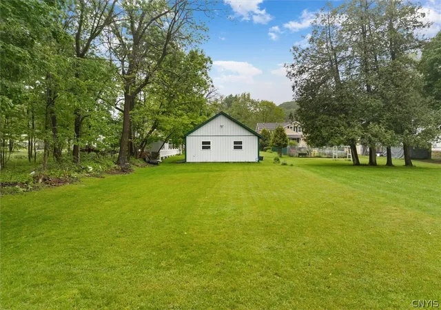 5th image of 49 Utica St, Clinton, NY 13323 | MLS# S1685805