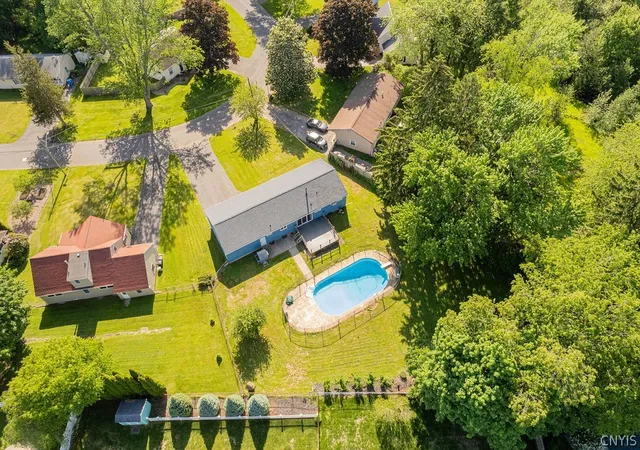 4th image of 3 Trelign Dr, Syracuse, NY 13212 | MLS# S1685254