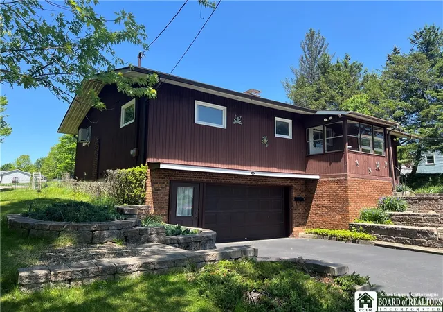 1st image of 295 Camp St, Jamestown, NY 14701 | MLS# R1685855
