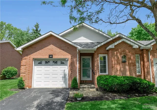 Photo 1 of Sale Pending at 14 Woodpointe, Buffalo, NY 14221 | MLS# B1685348 | Listing updated on 2026-06-22