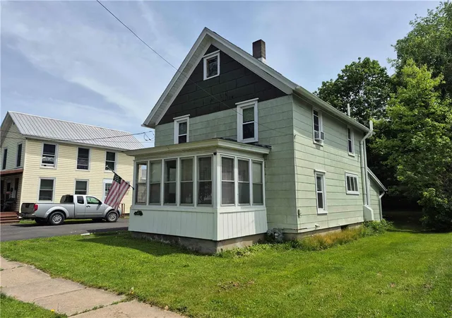 1st image of 36 Plymouth St, Norwich, NY 13815 | MLS# R1685099