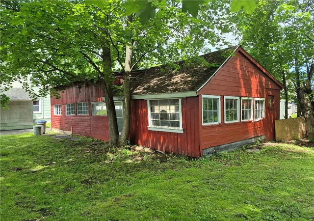 3rd image of 36 Plymouth St, Norwich, NY 13815 | MLS# R1685099