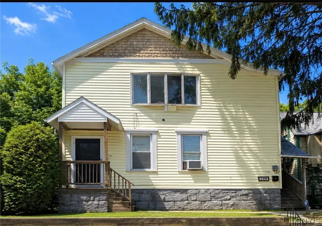 1st image of 200 Markland Ave #2, Syracuse, NY 13207 | MLS# S1684832
