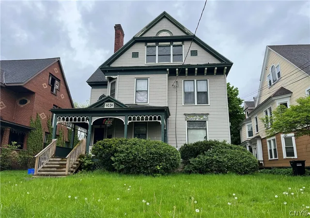 1st image of 615 Park Ave, Syracuse, NY 13204 | MLS# S1684846