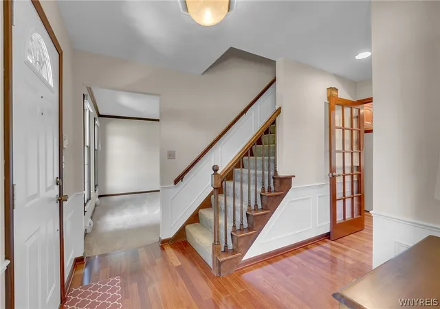 3rd image of 266 Wellingwood Dr Dr, East Amherst, NY 14051 | MLS# B1686012