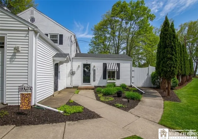 5th image of 141 E Virginia Blvd, Jamestown, NY 14701 | MLS# R1685872