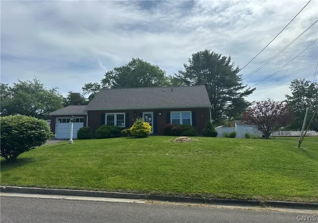 Photo 2 of Single family home for sale at 11 Sunset Ter, Apalachin, NY 13732 | MLS# S1686055 | Listing updated on 2026-08-04