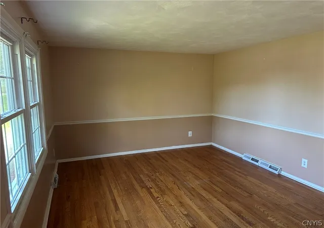 Photo 3 of Single family home for sale at 11 Sunset Ter, Apalachin, NY 13732 | MLS# S1686055 | Listing updated on 2026-08-04