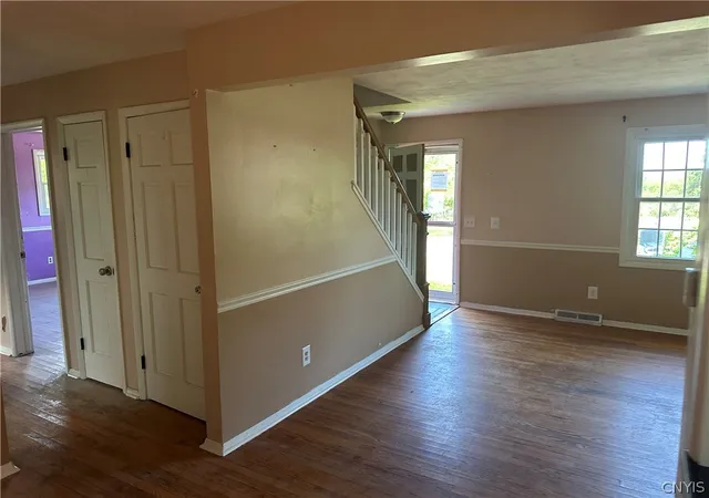 Photo 5 of Single family home for sale at 11 Sunset Ter, Apalachin, NY 13732 | MLS# S1686055 | Listing updated on 2026-08-04