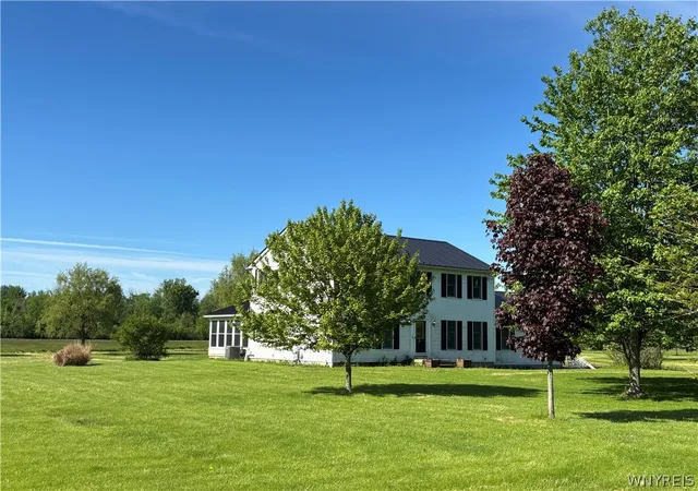 2nd image of 8474 Seaman Rd, Hartland, NY 14067 | MLS# B1684334