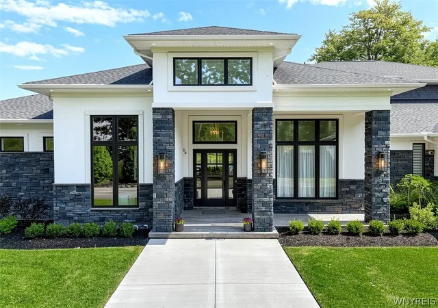 4th image of 11 Sanctuary Ct, Buffalo, NY 14221 | MLS# B1686094