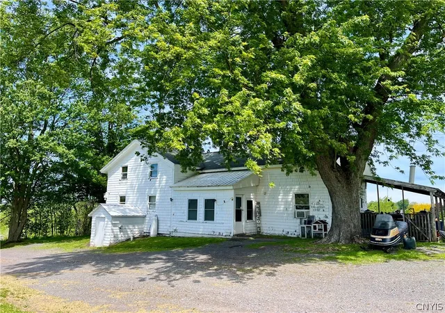 Photo 3 of Sale Pending at 2086 State Route 104a, Sterling, NY 13156 | MLS# S1686147 | Listing updated on 2026-08-04