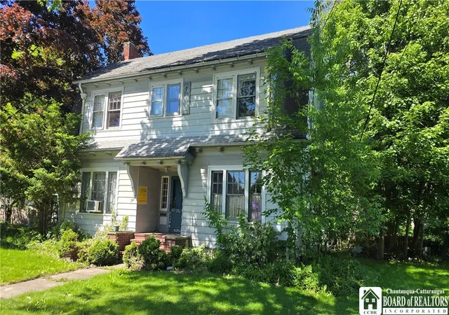 2nd image of 247 Hallock St, Jamestown, NY 14701 | MLS# R1685398