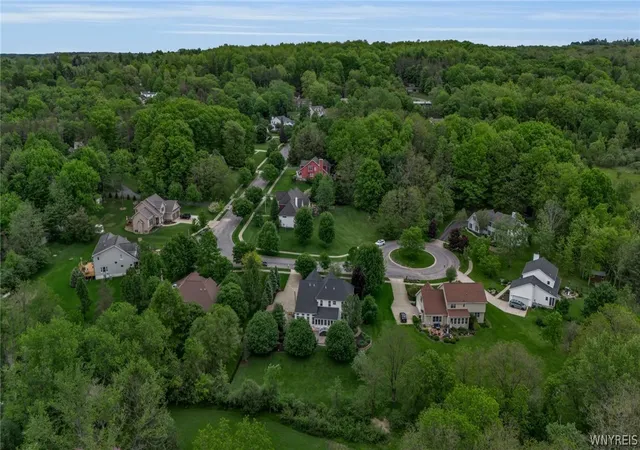 50th image of 17 Nye Hill Rd, East Aurora, NY 14052 | MLS# B1685630