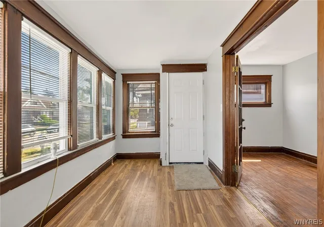 5th image of 89 Andover Ave, Buffalo, NY 14215 | MLS# B1686176