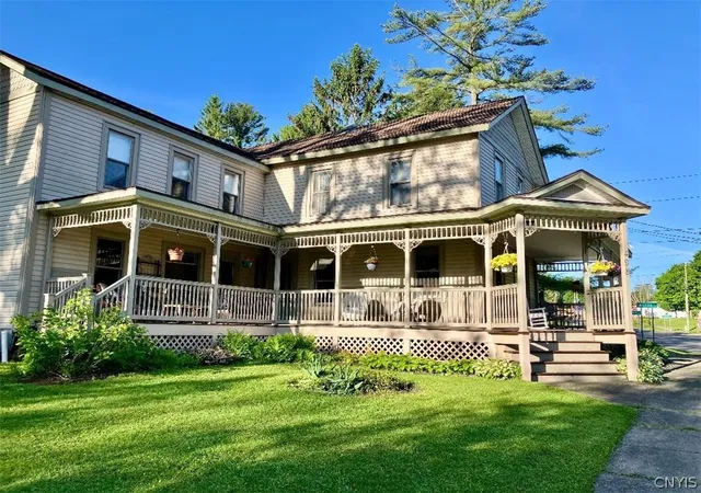 Photo 2 of Single family home for sale at 498 Main St, Sterling, NY 13156 | MLS# S1685368 | Listing updated on 2026-07-13