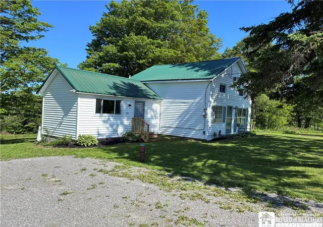 Homes for sale in Machias, NY | 8905 Tug Hill Rd, Machias, NY 14101 | MLS# R1685682