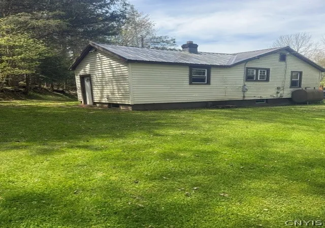 3rd image of 9570 Taberg Florence Rd, Taberg, NY 13471 | MLS# S1681326