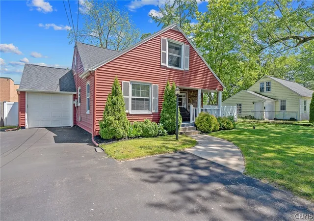 Homes for sale in Clay, NY | 120 Hazelhurst Ave, Clay, NY 13212 | MLS# S1685076