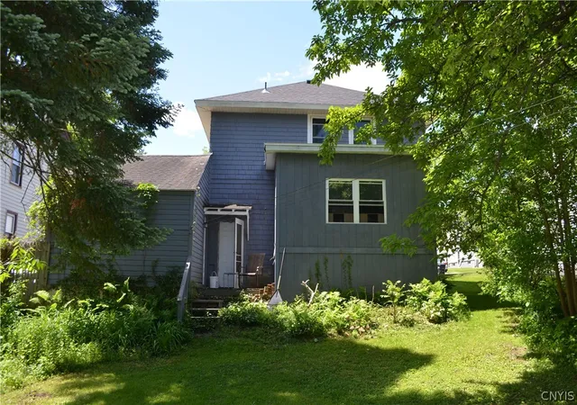 Homes for sale in Whitestown, NY | 16 Wagner Ave, Whitestown, NY 13492 | MLS# S1684250