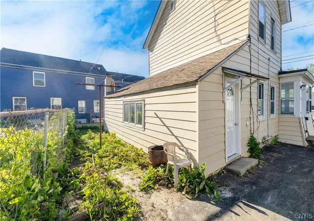 Homes for sale in Utica, NY | 1409 Erie St, Utica, NY 13502 | MLS# S1683308