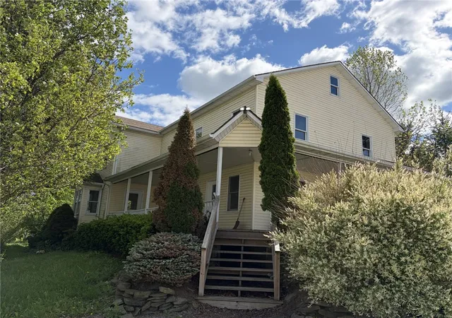 Homes for sale in Barrington, NY | 4172 State Route 14A Hwy, Barrington, NY 14527 | MLS# R1686103