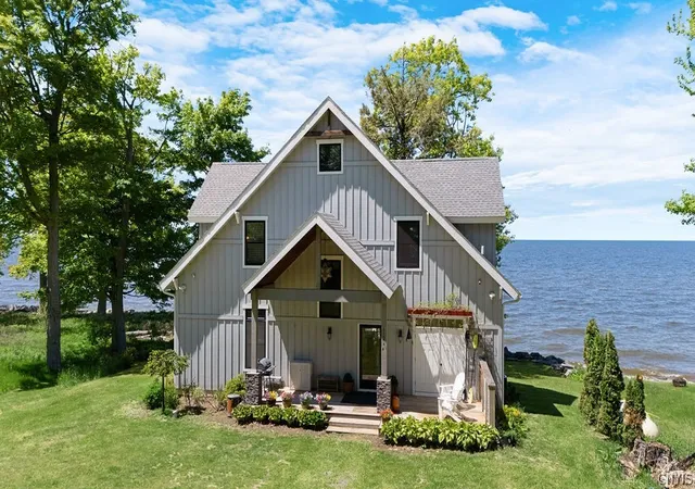 Homes for sale in Scriba, NY | 112 Lock Haven Beach Rd, Scriba, NY 13126 | MLS# S1685858