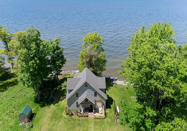 Homes for sale in Scriba, NY | 112 Lock Haven Beach Rd, Scriba, NY 13126 | MLS# S1685858