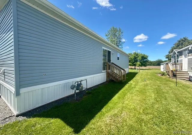 4th image of 3926 Lockport Olcott Rd #139 Rd, Lockport Town, NY 14094 | MLS# B1684902