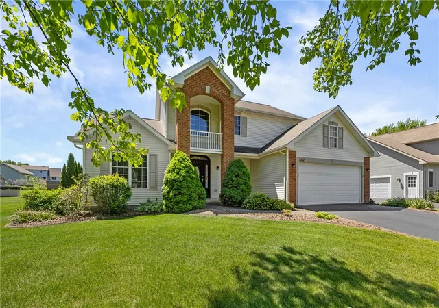 3rd image of 1052 Hard Rock Rd, Webster, NY 14580 | MLS# R1686207