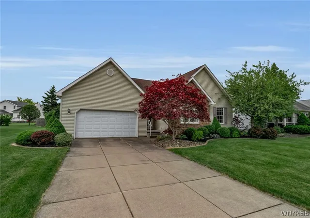 3rd image of 2650 Patel Dr, Wheatfield, NY 14304 | MLS# B1685164