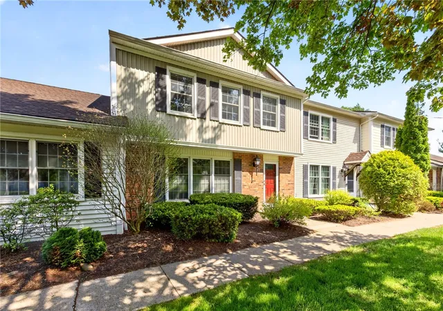 Homes for sale in Penfield, NY | 80 New Wickham Dr, Penfield, NY 14526 | MLS# R1686271